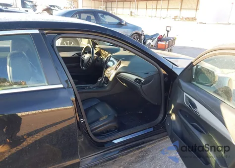 2018 Cadillac Ats Luxury z USA, uszkodzony, nr VIN 1G6AB5RX3J0120195